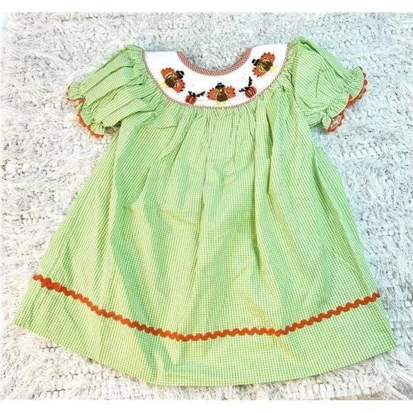 Beautiful Smocked Girl's Lime Green Gingham Thanksgiving Turkey Bishop Dress - Picture 2 of 7